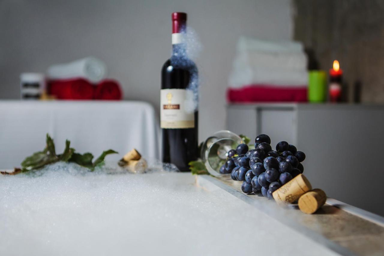 Degustarium Hotel Тбилиси Экстерьер фото
