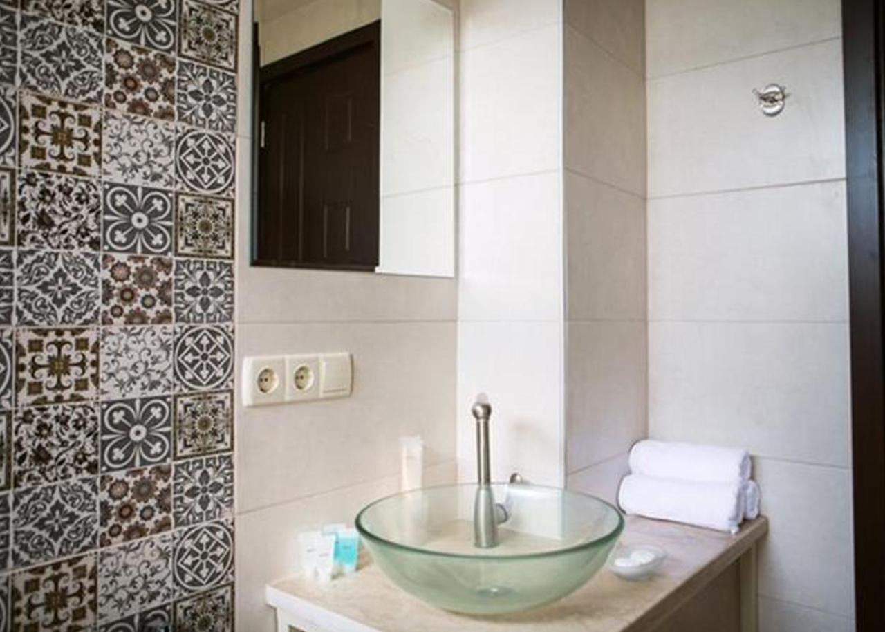 Degustarium Hotel Тбилиси Экстерьер фото